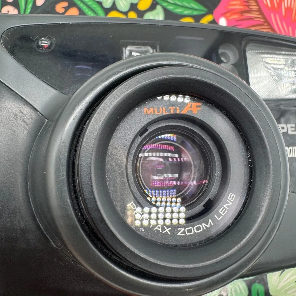 Pentax Zoom 90-WR 35mm Film Camera Weather Resistant Multi AF with Remote